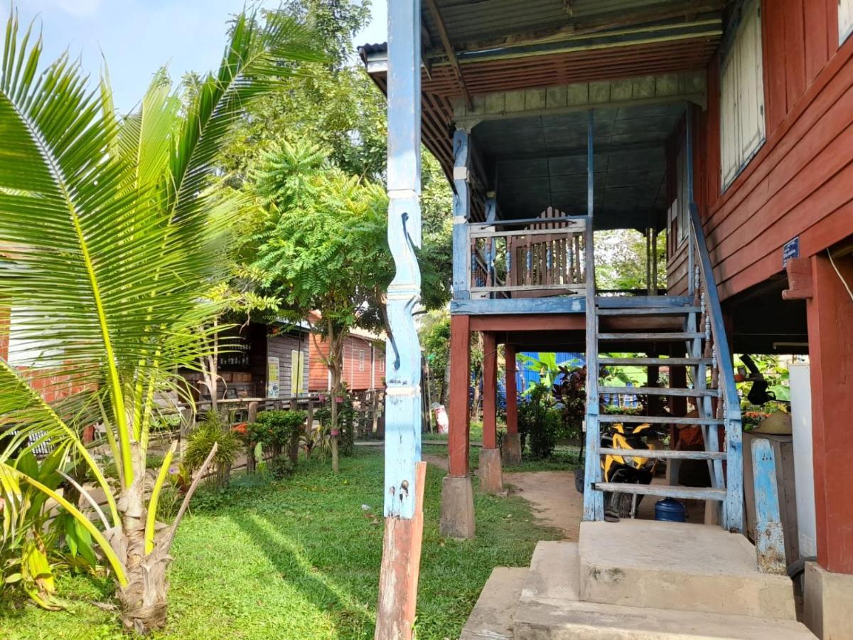 Ta'S Dorm Dondet Hostel Don Det Exterior photo
