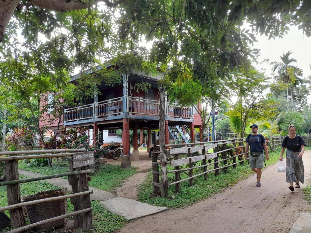 Ta'S Dorm Dondet Hostel Don Det Exterior photo